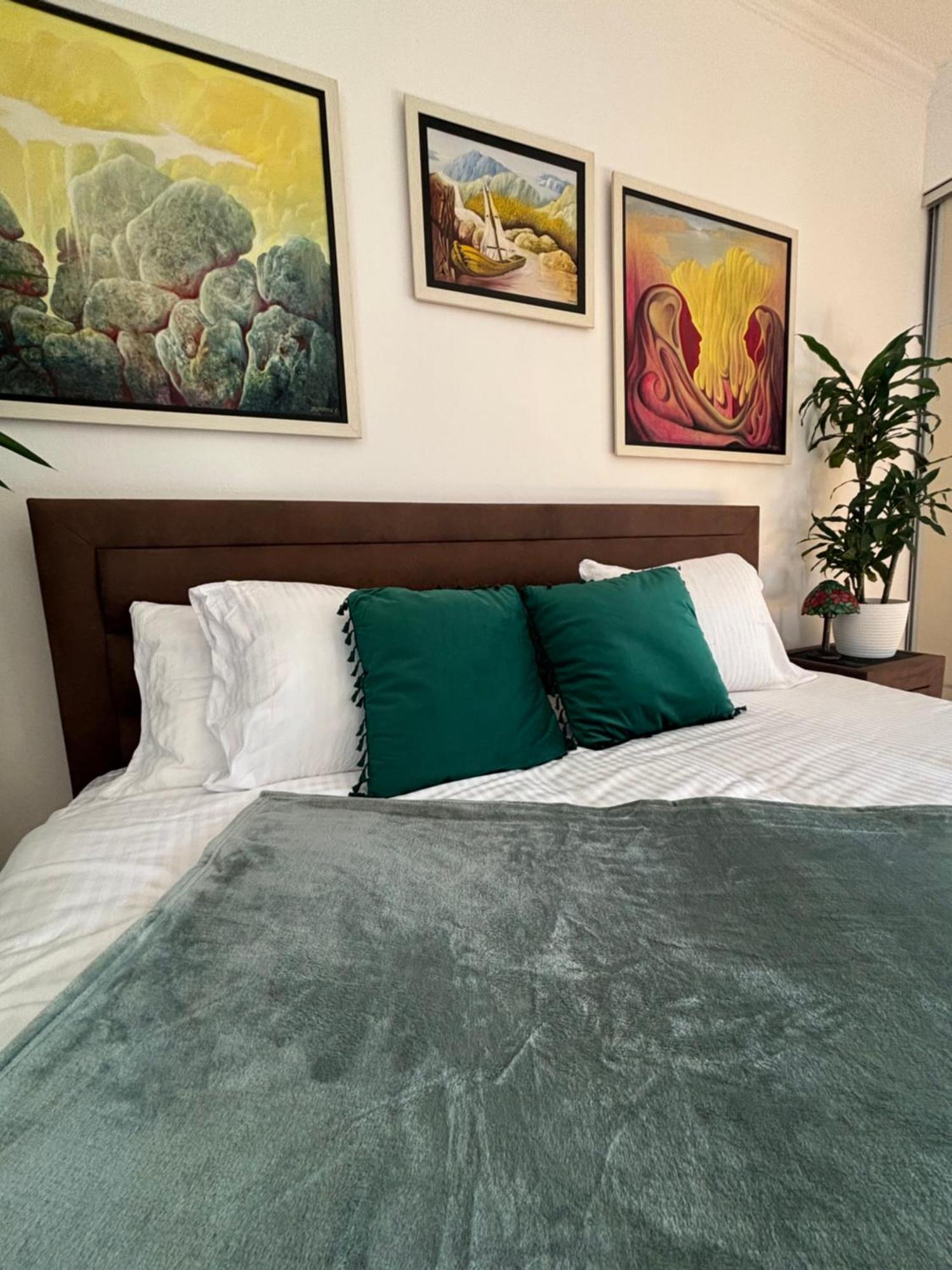 Stylish King Downtown Apartment Подгорица Екстериор снимка